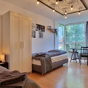  Apartment Black&White Designer Business Apartment für 4 mit Küche+5G WLAN+Netflix Nahe der City Deutschland